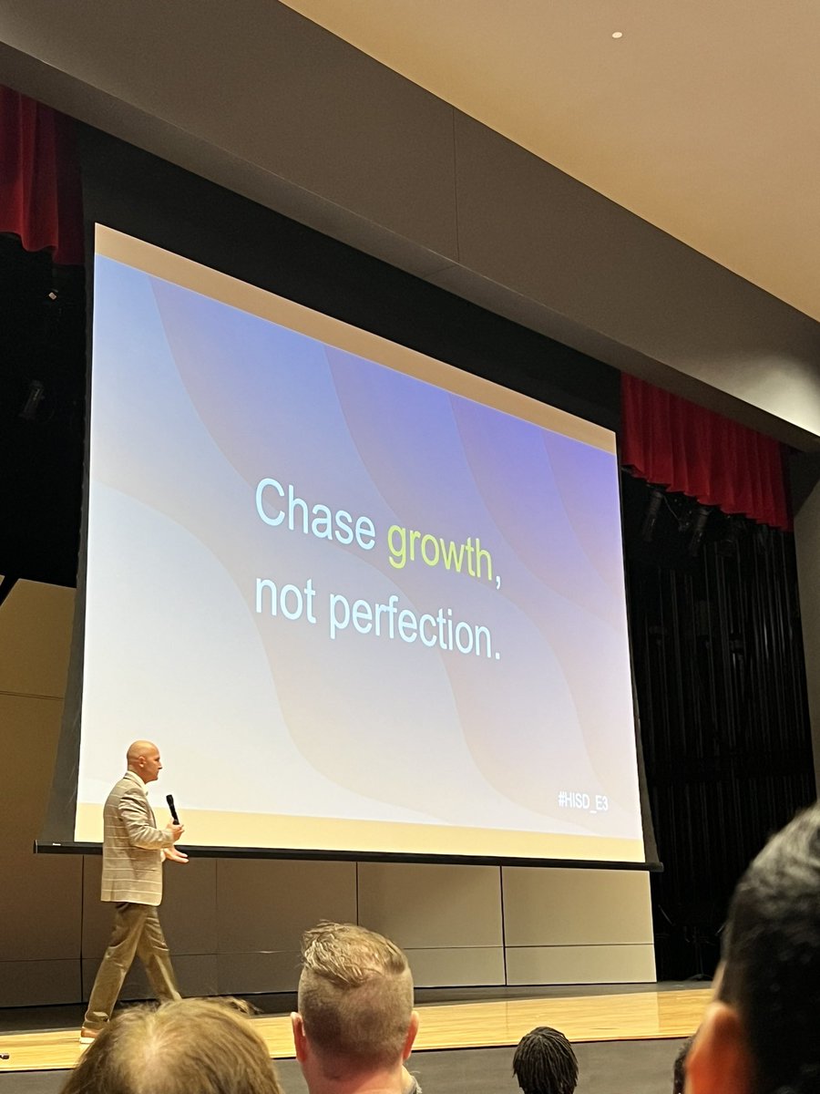 📚 Sara Friesen 📚 tweet media