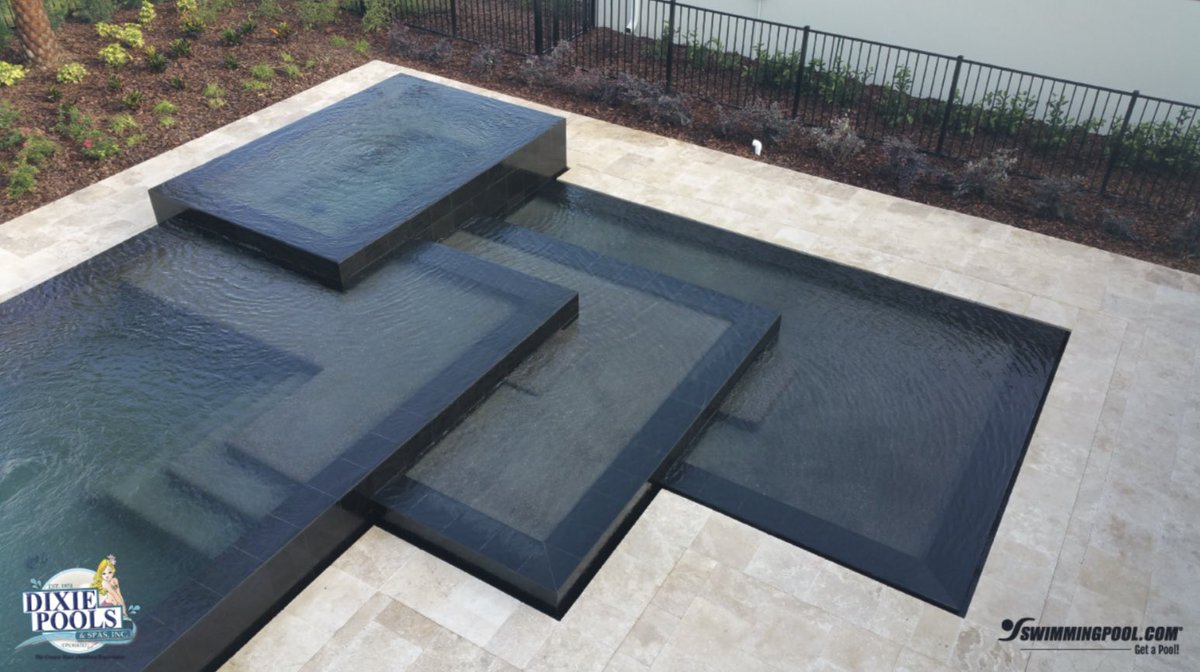 Stunning contemporary style 

<a href="/swimmingpoolcom/">SwimmingPool.com</a> 

#Pool #poolbuilder #pooldesign #custompools #wintergardenpools #orlandopools #wintergarden