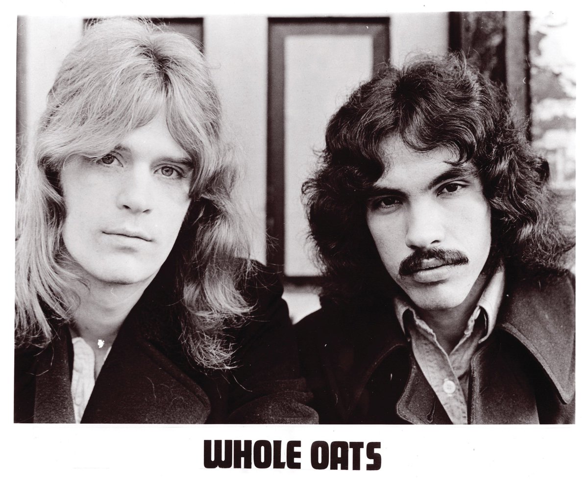 How’s this for a #flashbackfriday? Daryl and John’s first publicity photo (1971).