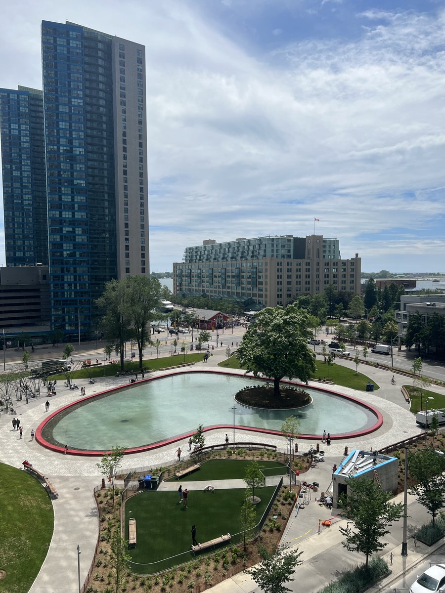 WaterfrontTO's tweet photo. TODAY'S THE DAY! 
Come celebrate this beautiful heart and park today at the Love Park opening event from 12 - 4pm.

https://t.co/AaINDqFrXc

@cityoftoronto https://t.co/klRmRDxnet