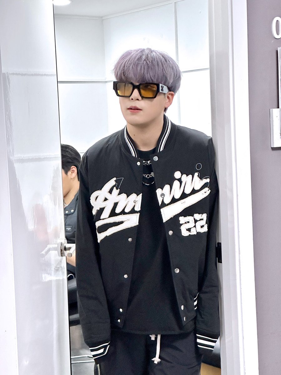 hwaneuliya's tweet photo. @bxgfess Ini versi aku nderrr ๐คฉ namanya #jjongram https://t.co/k0uJVmN8U9