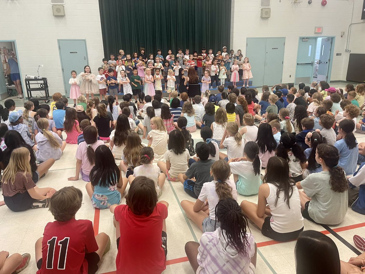 #kindergarten classes performed songs and poems about #tdsb #character #trait #Perseverance #TryEverything #letsgettoit