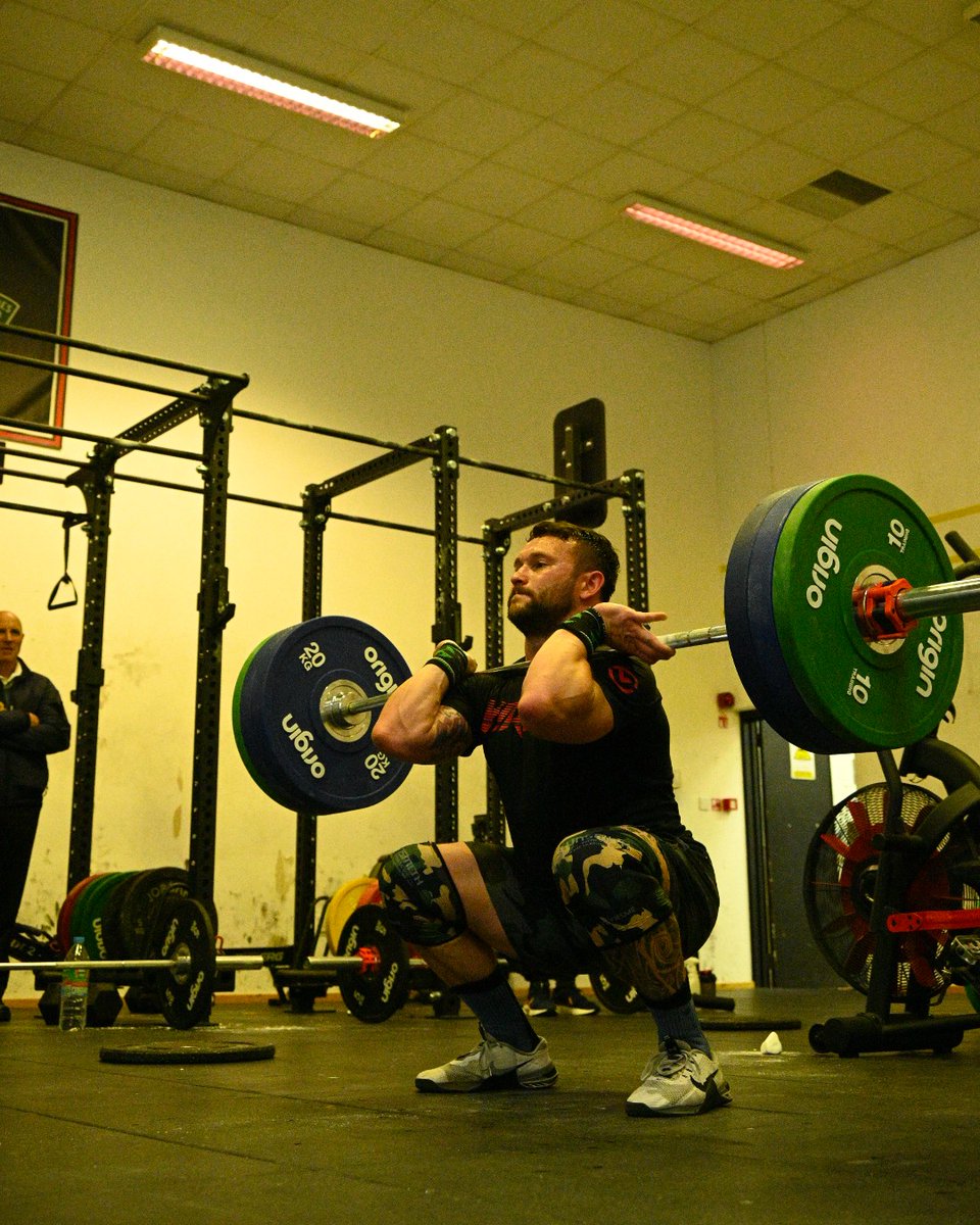 NAVYfit's tweet photo. Who will be crowned the 'Fittest in the Fleet?' 🏋️‍♂️

HMS Temeraire will play host to the @RoyalNavy’s first live CrossFit finals on the 18th &amp; 19th of July this year, with competitors from across the Navy competing for the title.

🔗 https://t.co/KwpTyDaMHs

#NAVYfit #CrossFit https://t.co/hjGsYSYvfN