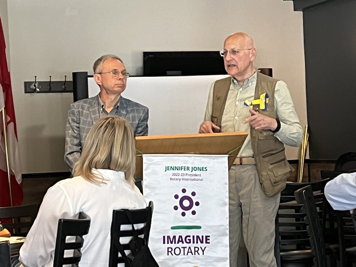 ParkRotary's tweet photo. Thank you Ihor and Ihor for speaking and translating an update on Ukraine 🇺🇦 https://t.co/sNsBDHvcQ9