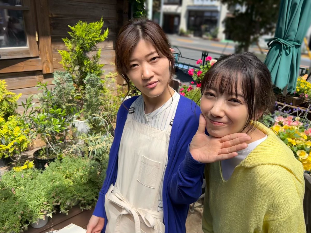 mt_hr_86's tweet photo. 珍しくクランクアップで泣いてる姿とか公式さんの投稿から溢れ出る多幸感とか共演者さんとの距離感とかはやみんっていう超愛されてる役どころとかあの波瑠ちゃんがうまく言葉まとめられてないところとか全部含めて、お嫁くん撮影期間が波瑠ちゃんにとってどれだけ幸せで大切だったか十分伝わってくる😿 https://t.co/GSDa91KEmR
