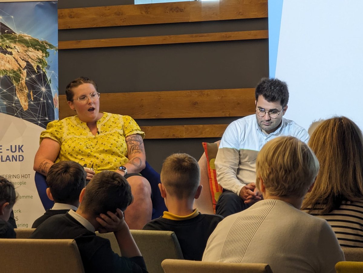 ScotSTEMAmb's tweet photo. We were back at @VADundee today alongside schools from across Dundee

They got to try out VR headsets, race Microbit cars and &amp;  ask a panel of engineering experts questions about their careers!

Asking big questions like "What's the favourite thing you've ever made?" #IWED23 https://t.co/vClil9oAWB
