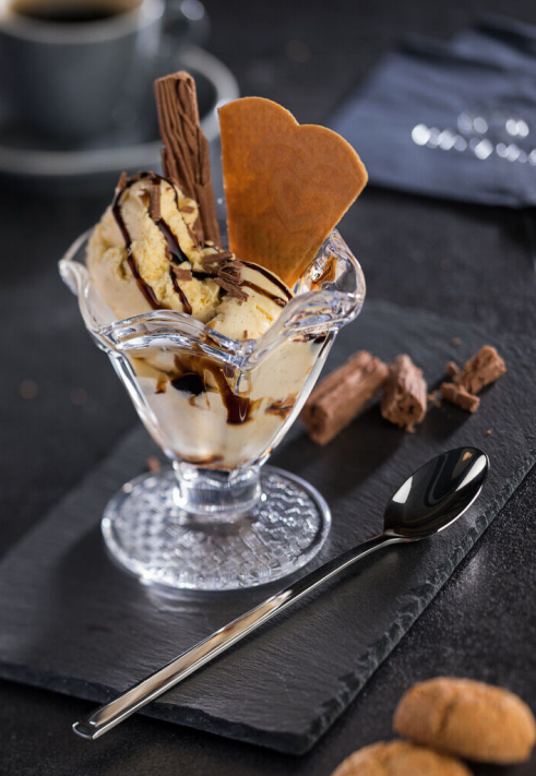 MAC_FoodService's tweet image. It's World Ice Cream Day 🍦🍨 What
better way to serve ice cream than in one of these
sundae glasses from @utopiatableware. Just contact
our offices for more information and to put in your
order. Call 01325 520555.