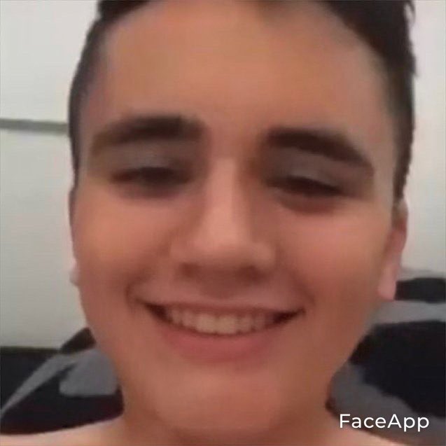 Neo quand sa vidéo est sortie / quand on parle de son immense vier