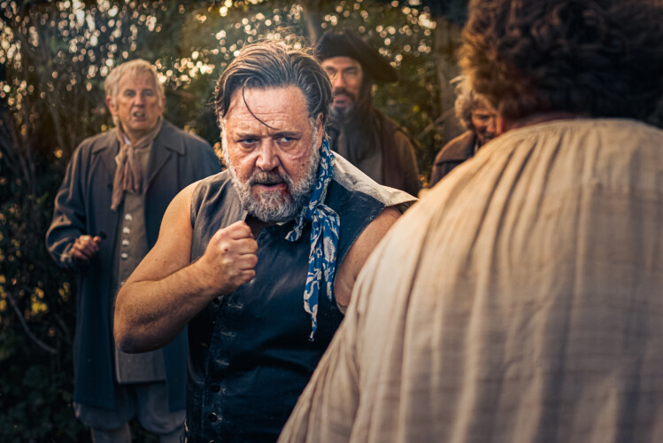 MovistarCine's tweet photo. Russell Crowe protagoniza la historia de Jem Belcher, uno de los boxeadores ingleses más importantes de la historia. 

¡Y ojo porque recrea uno de los combates más importantes de la historia del boxeo, de dieciocho asaltos, contra el boxeador Henry Pearce!

¡Hoy estreno! https://t.co/yQi4Zh3oTF