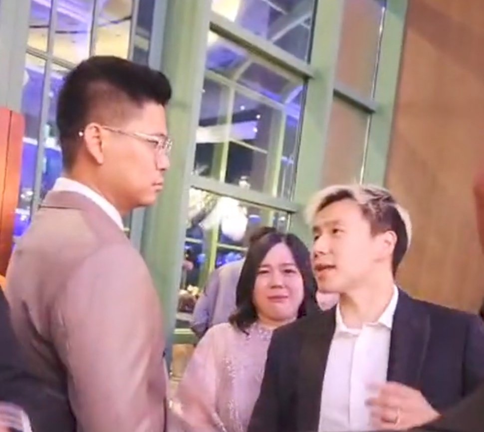 kosin: sabar ya cok gimanapun ya gimana gimana cok