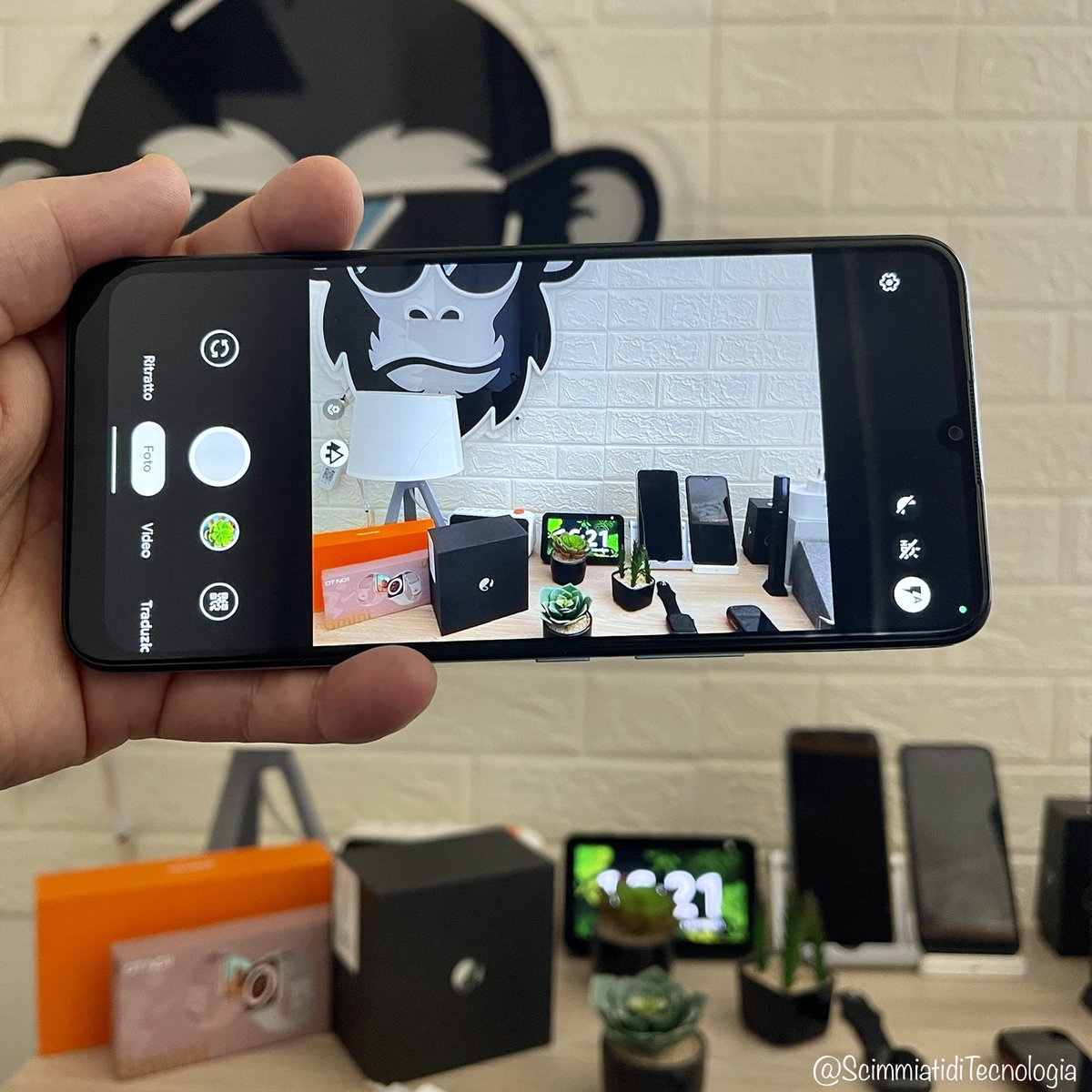 ScdTec's tweet photo. Bel Design semplice ma Elegante per Nokia C31📲🤙🏻 @nokia 🤝
•
https://t.co/0DjTWxlKtS
•
#nokia #nokiac31 #smartphone #androidone #android #unisoc #sostenibilità #tech #tecnology #youtubechannel #scimmiatiditecnologia #unboxing #techreview #review https://t.co/nJ4xkSbxnX