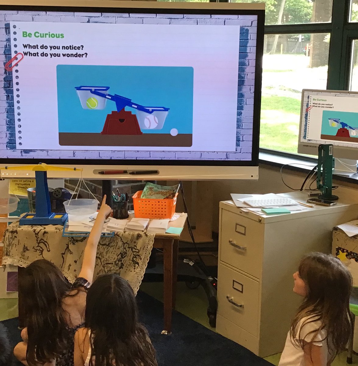 Lisa DeGrazia tweet media