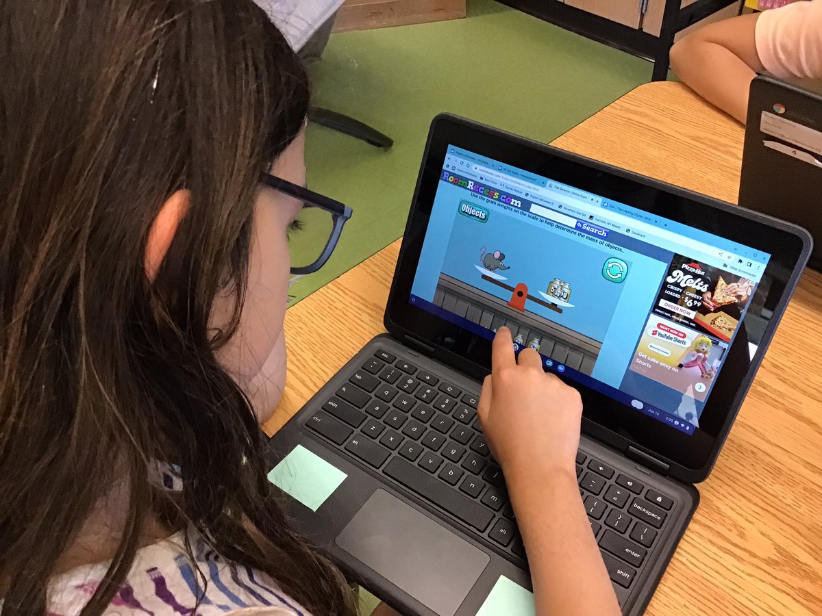 Lisa DeGrazia tweet media