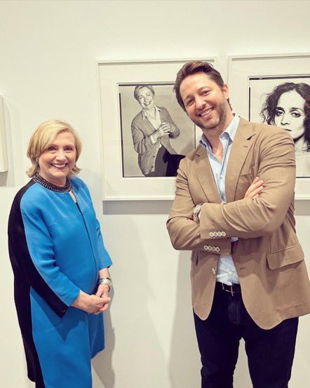 blasberg_d's tweet photo. Secretary Clinton. Sir Paul. Mom and Dad and Grace and Noah. https://t.co/wnQsj0qpcc
