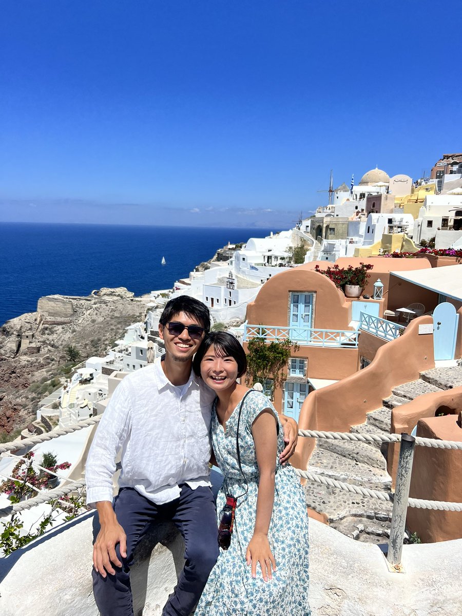 infinitytrip_yk's tweet photo. Oia Santorini🇬🇷

6月でも日中は日差しが強く暑いのでサングラス必須！！ https://t.co/4lGvPC1B4D