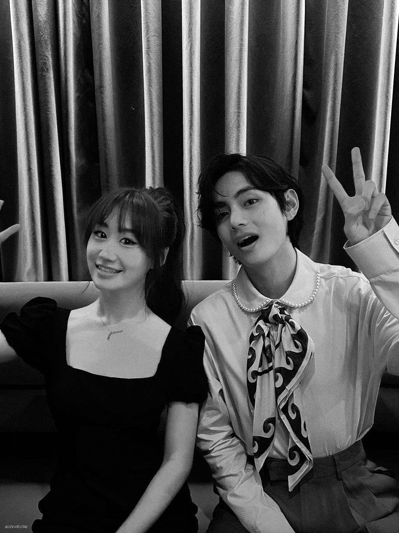 MINNA SEO AND TAEHYUNG OMG