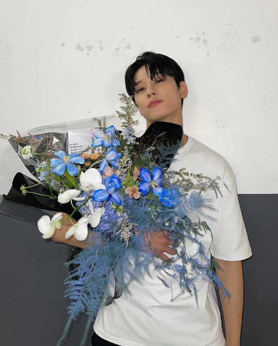 BBreathJY_CN's tweet image. 좋아해주셔서 너무 고맙고 😭
#주연 우리 앞으로도 함께 가보자구~!
#柱延 #JUYEON 💙💙💙