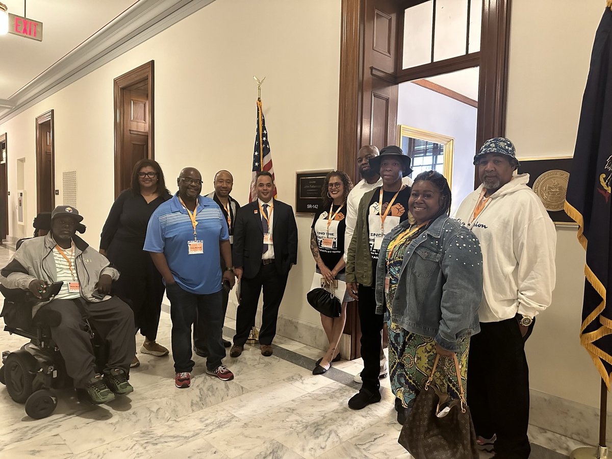 I am SO proud of all 70+ @FAMMFoundation advocates for their tireless advocacy during #FAMMLobbyDay telling their powerful stories with lawmakers and staff on Capitol Hill this week! We spoke about the #EQUALAct #PrisonOversight #CARESAct and #FirstStepAct successes!