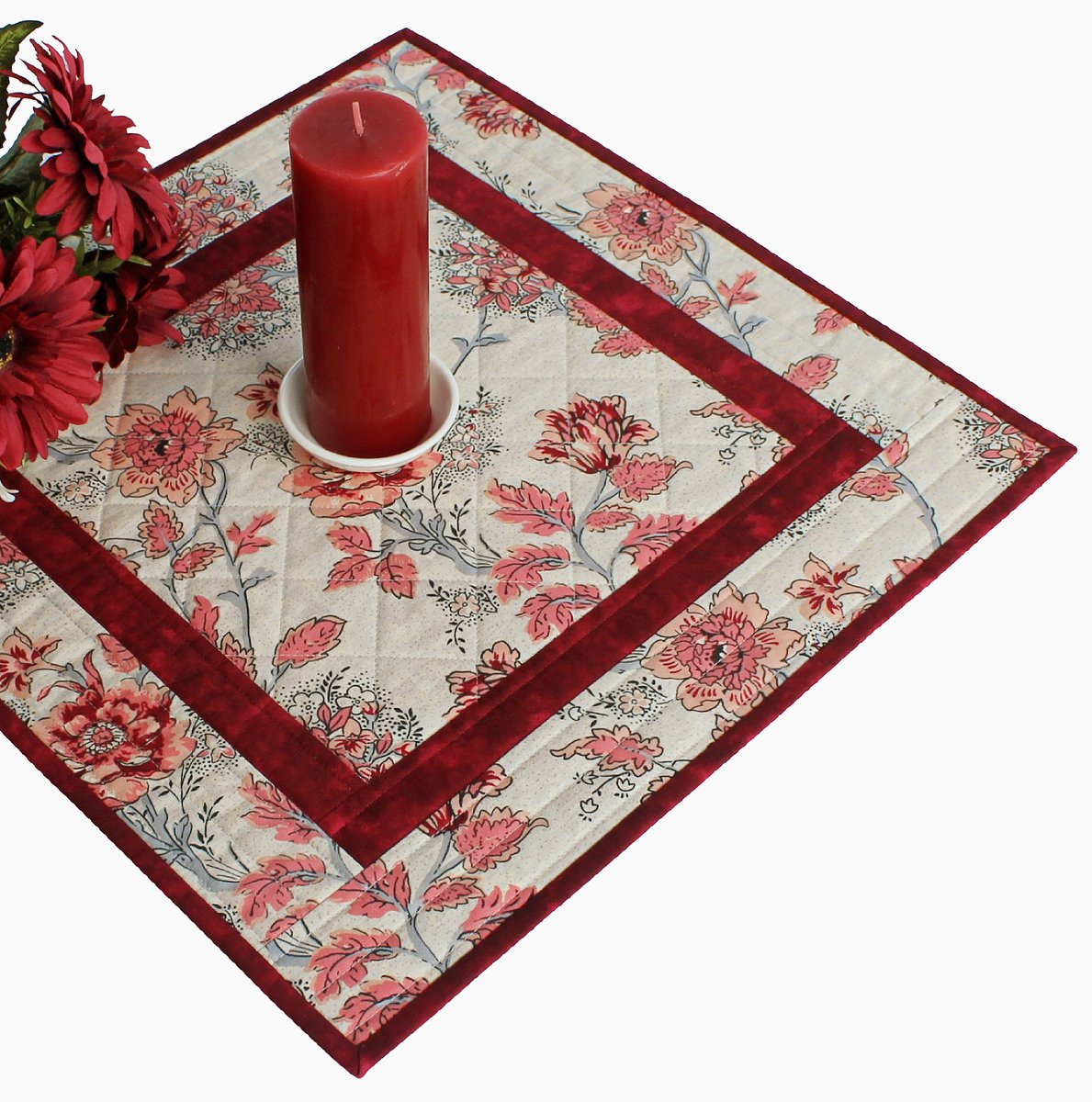 redneedlequilts's tweet image. SALE: 15% off #tablerunners and #tabletoppers. etsy.me/3PnFauR #etsy #redneedlequilts #etsyfinds #etsygifts #etsysale #etsycoupon #shopsmall etsy.com/shop/RedNeedle…