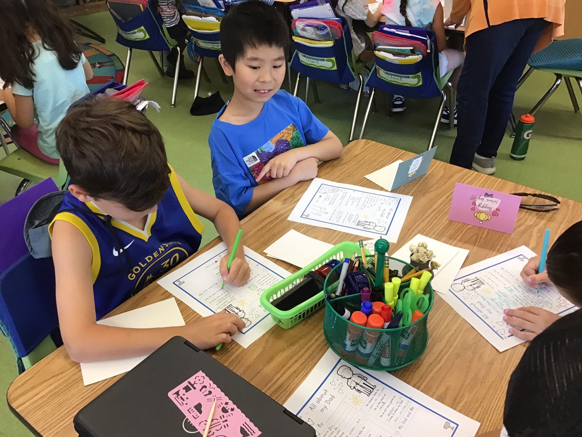 Lisa DeGrazia tweet media