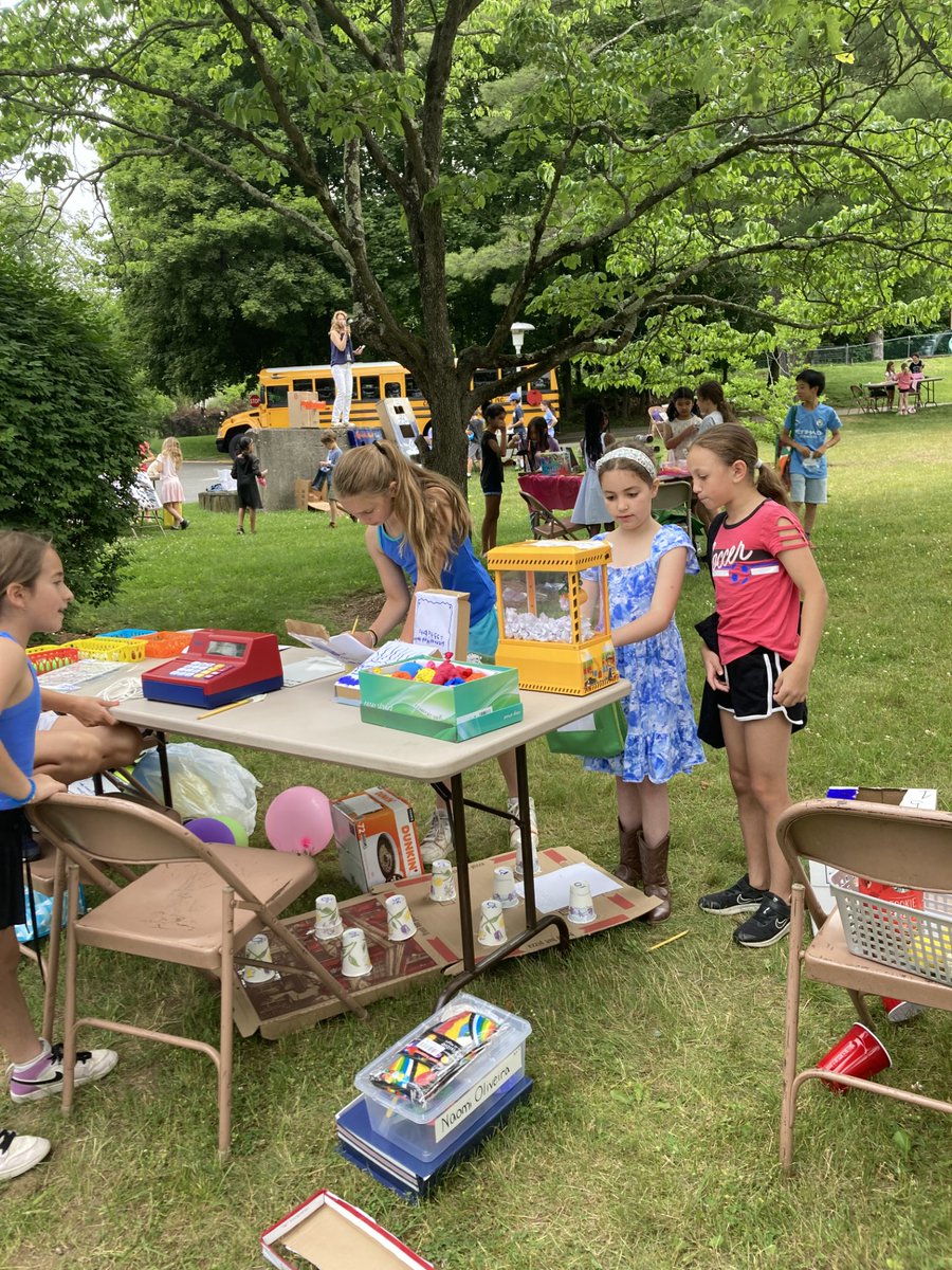 Debbie Alspach tweet media