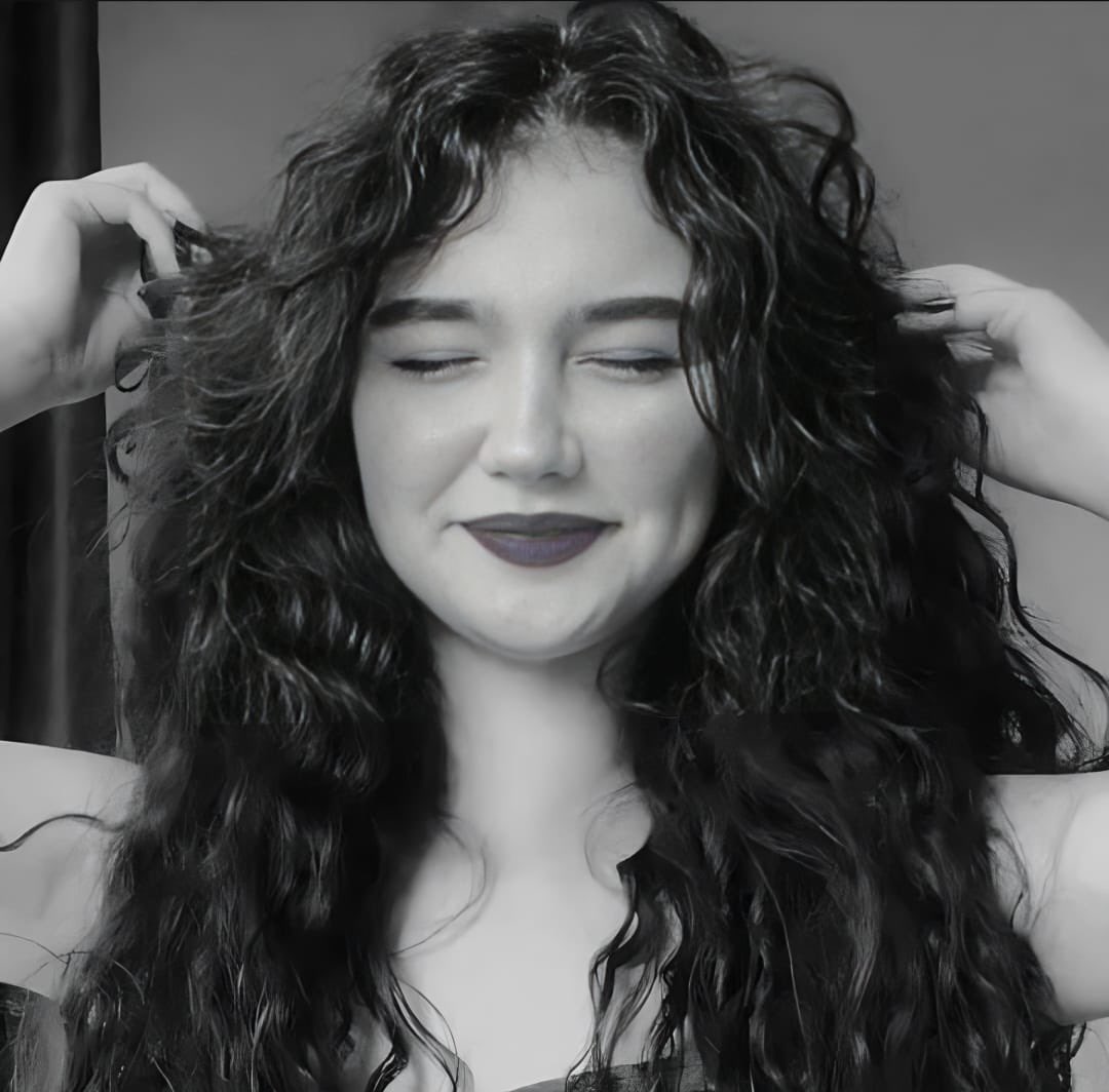 لاتحسبوا اني اذا ابطيت نسيتكم ماينسى عشرة صاحبه غير الانذال حدتني ظروفي على البعد لاجيكم هم بوسط القلب والدمع همال وإلا انتم ياكل الغلا افتخر فيكم وحبكم سكن داخل فؤادي ولا زال وحشتوني وحشتوني وحشتوني ❤️❤️❤️ #متابعيني #مساء_الخير_والسعاده_للجميع