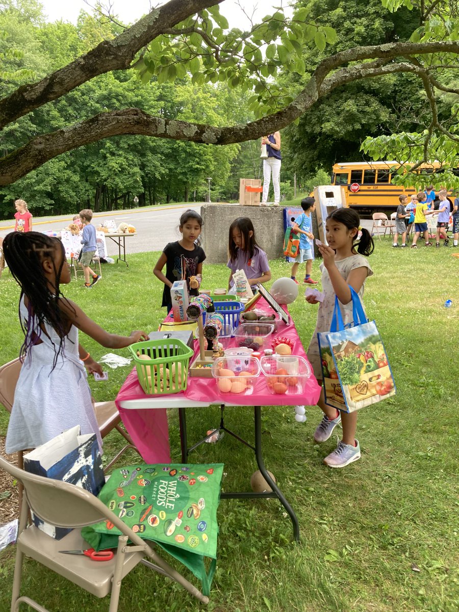 Debbie Alspach tweet media