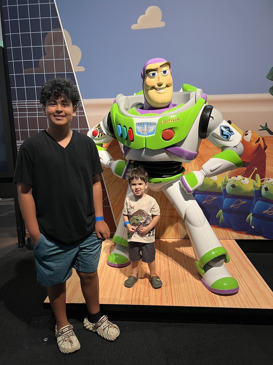 realKrisCruz's tweet photo. Thank you for the invitation @PerotMuseum. The boys had so much fun at the @Pixar exhibition. #ScienceOfPixar https://t.co/Q7E5kQZZrP
