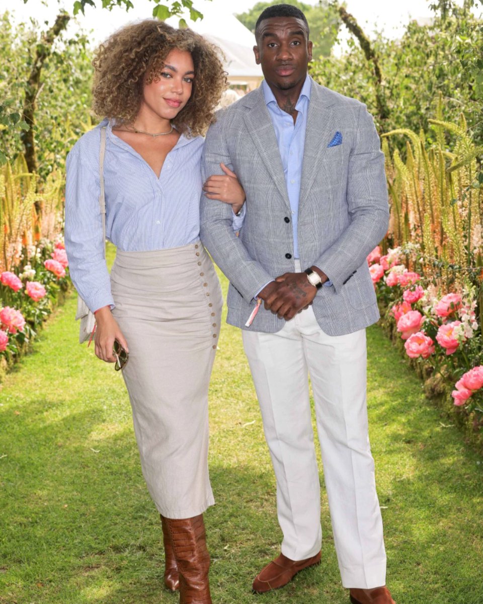 huntsmansavilerow tweet media