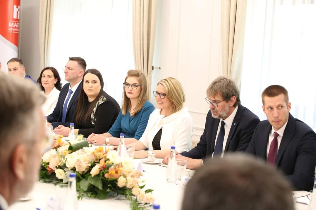 Hrvatska Riječ tweet media