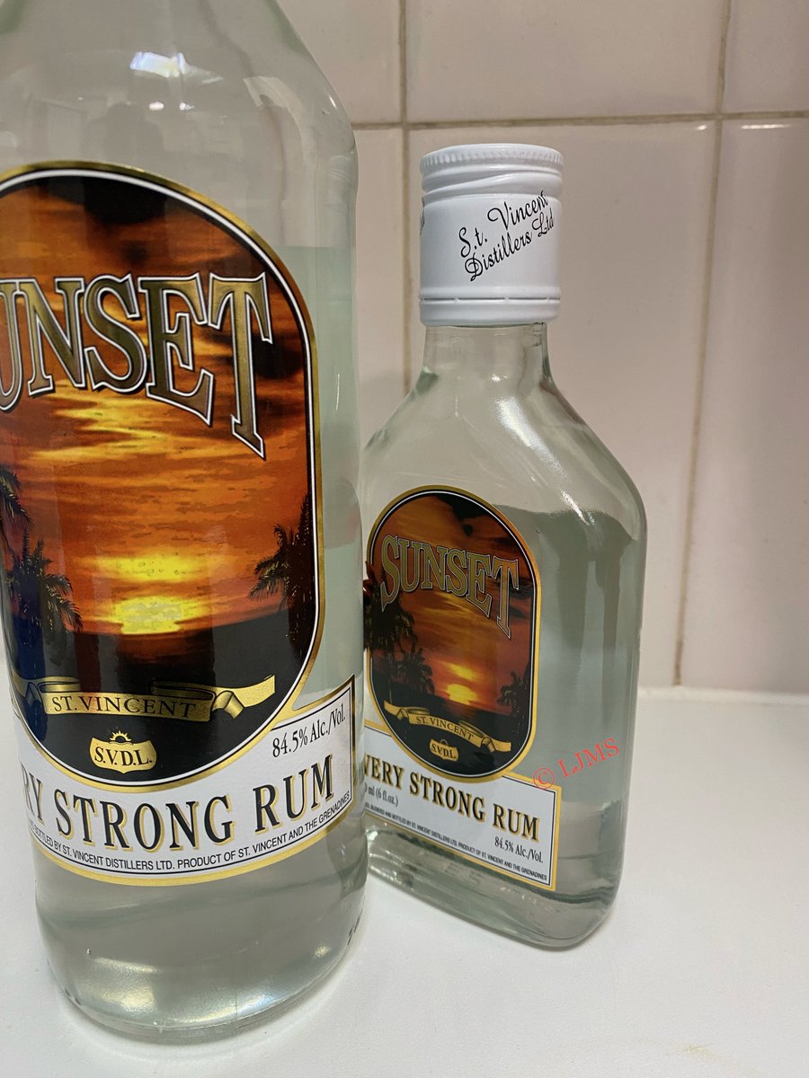 lollysuckwell's tweet photo. it’s all about the Friday booze. along with #WrayandNephew, this is my another go-to drink. #Sunset #SunsetRum https://t.co/pVeosS9mDr