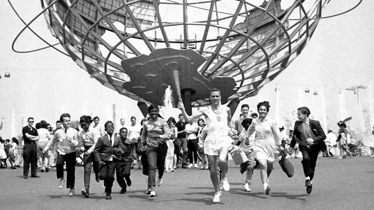 UMNAlumni's tweet photo. In the late 1950s and early ’60s, #UMN's Buddy Edelen changed the face of long-distance running and put himself in the record books. From #MNAlumniMagazine, Summer '23.
https://t.co/B8N2IkKgfb
@GopherCCTF @GopherSports @umncla @UMN_CEHD https://t.co/Z6i9WJhwNa