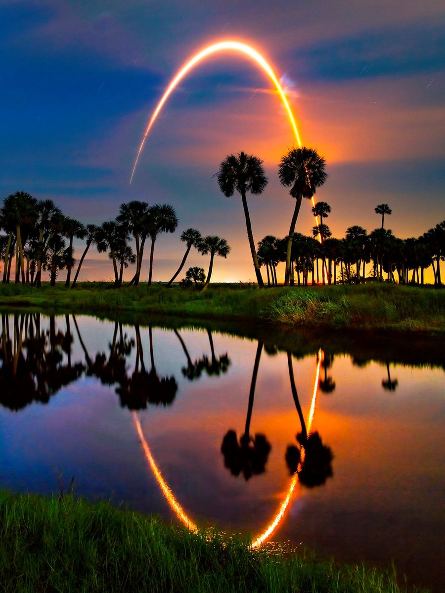 Scott_Maxwell's tweet image. One helluva launch photo on the front page of today's @orlandosentinel by Orlando's own Steve Vaughn.