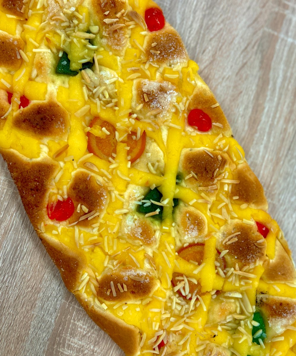 Mentre les fogueres de Sant Joan il·luminen el cel nocturn de Girona, celebrem l'increïble talent d'aquesta ciutat tan vibrant, on la creativitat i la innovació sempre estan en plena exhibició. GironaHub us desitja que passeu una molt bona revetlla i un feliç Sant Joan!