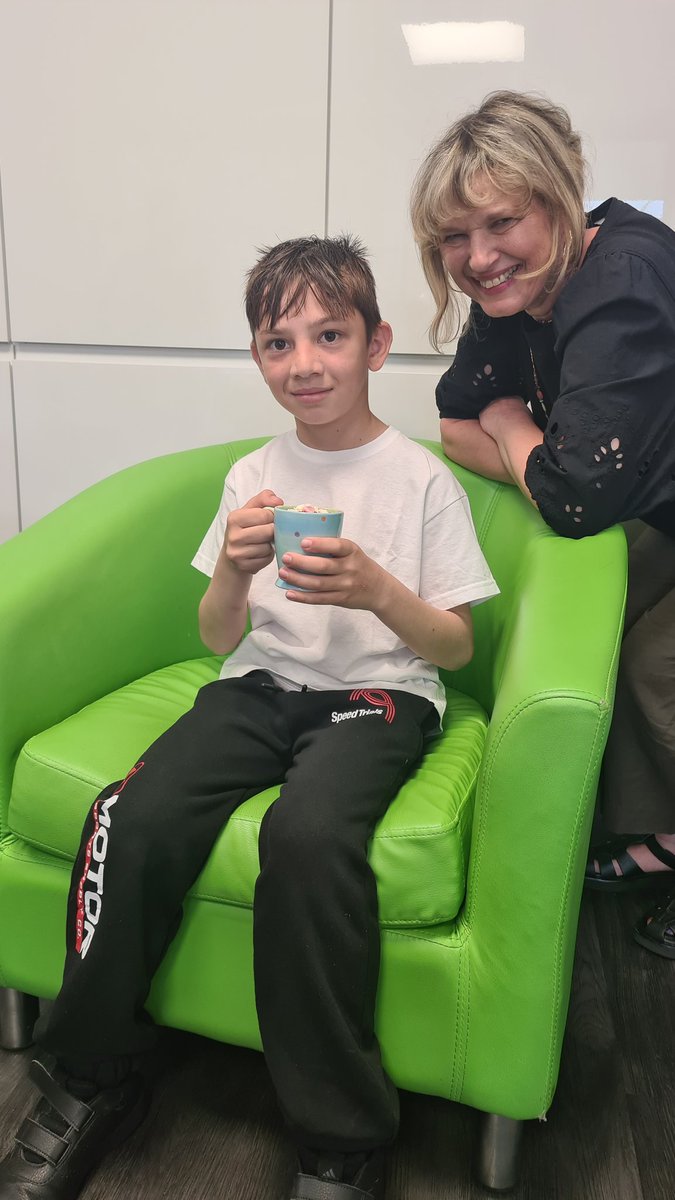 Huge congratulations to this young man who was nominated for hot chocolate with the head for helping his peers overcome their fear of water and encouraging them during swimming lessons. What an incredibly kind boy! #theleavalleyway