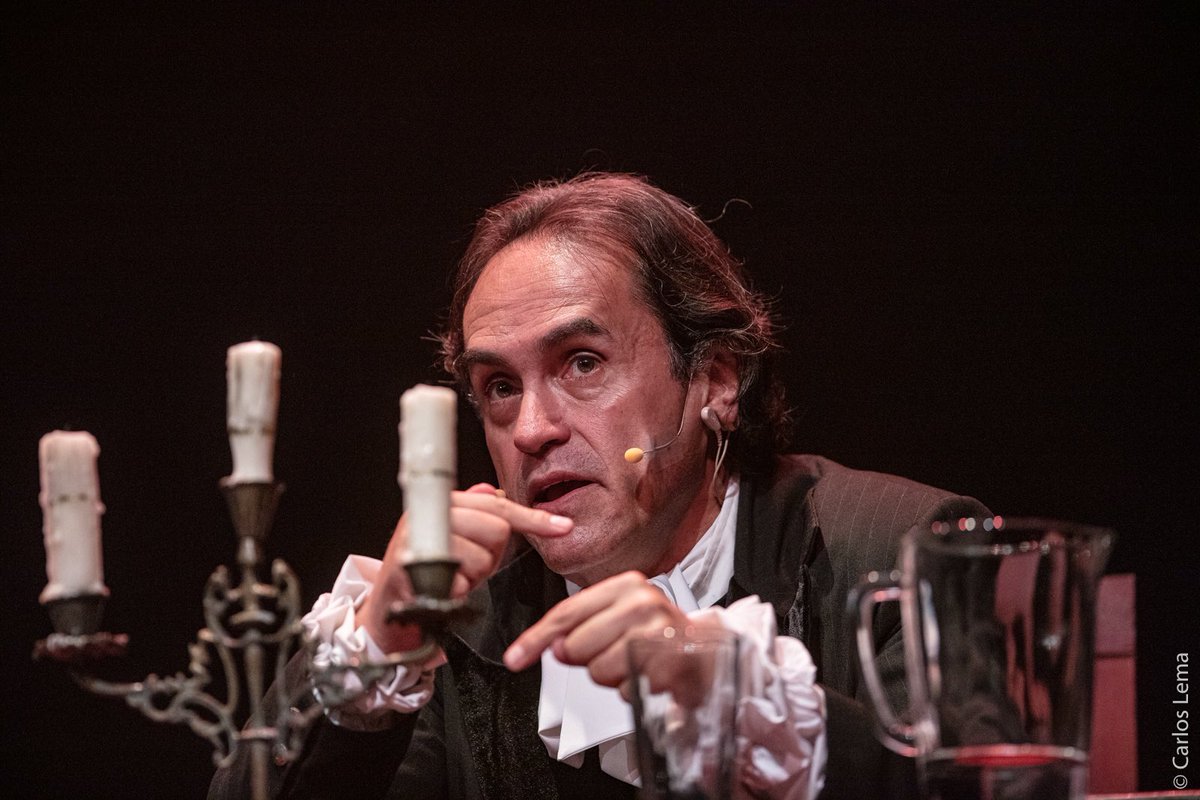 Martes y miércoles a las 8pm daré funciones de <a href="/esquizofrenia_t/">Esquizofrenia MX</a> en el <a href="/teatrolibrebog/">Teatro Libre</a> de Chapinero. Boletas en taquilla y en <a href="/atrapaloCOL/">Atrápalo Colombia</a> una auténtica experiencia de Psicoterror