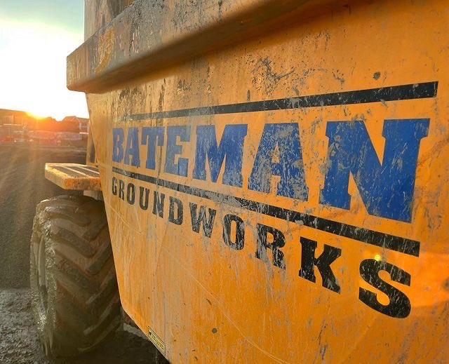 Bateman_GW's tweet photo. Winding down for the weekend after an intensive week of on-site work in the sunshine. We're fans of hard work, but It's crucial to take a breather and recharge in order to tackle Monday and a new week head-on 👍🏼

#constructionlife #workethic #recharge https://t.co/W0gZ16Zx7X