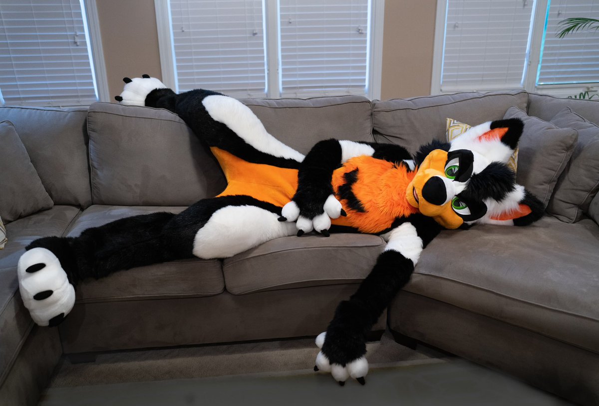 it’s Friday now time to crash 💤 #fursuitfriday