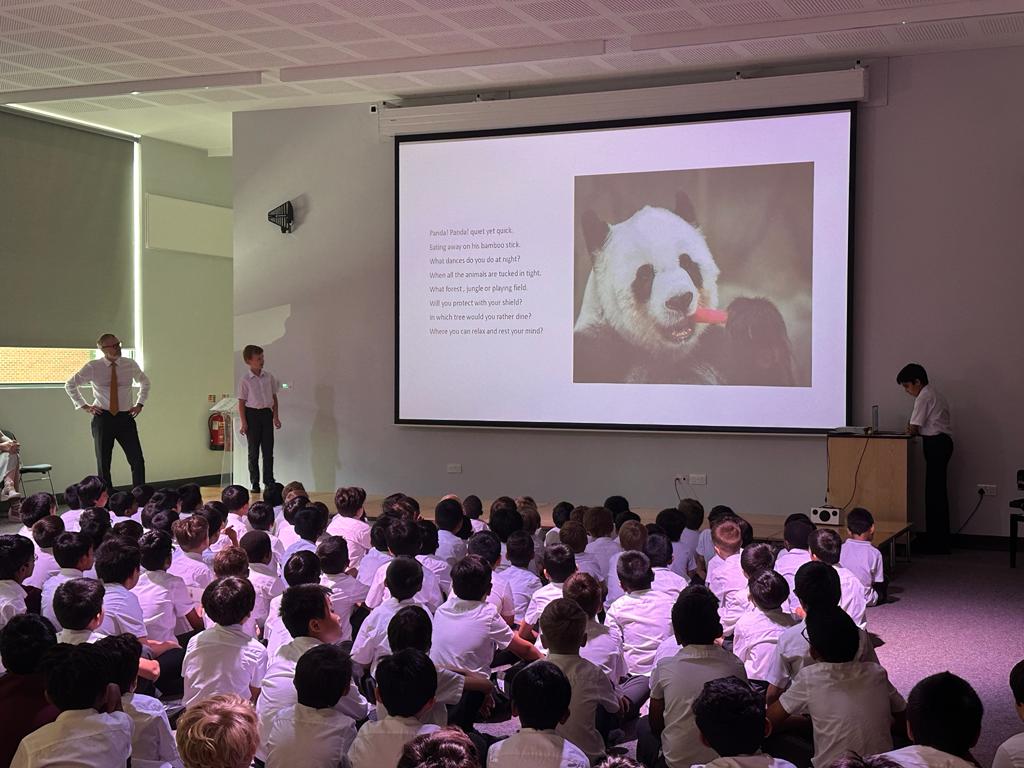 Today our Upper School boys were treated to a very special visit from the poet Adisa the Verbalizer. Ted in #Year3 shared his 'Panda' poem in assembly to the whole school and then later got the chance to share it with Adisa during the workshop too! #poetryinaction <a href="/Adisapoet/">Adisa</a>
⁩