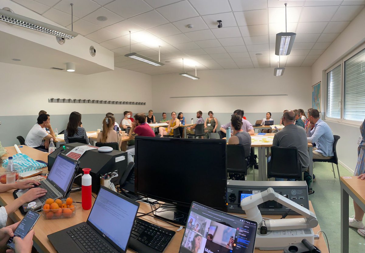 Just wow..great energy and ideas at our first #SIPS2023 hackaton on improving causal literacy across the scientific pipeline. Thank you to everyone that has joined in person and online 🤩