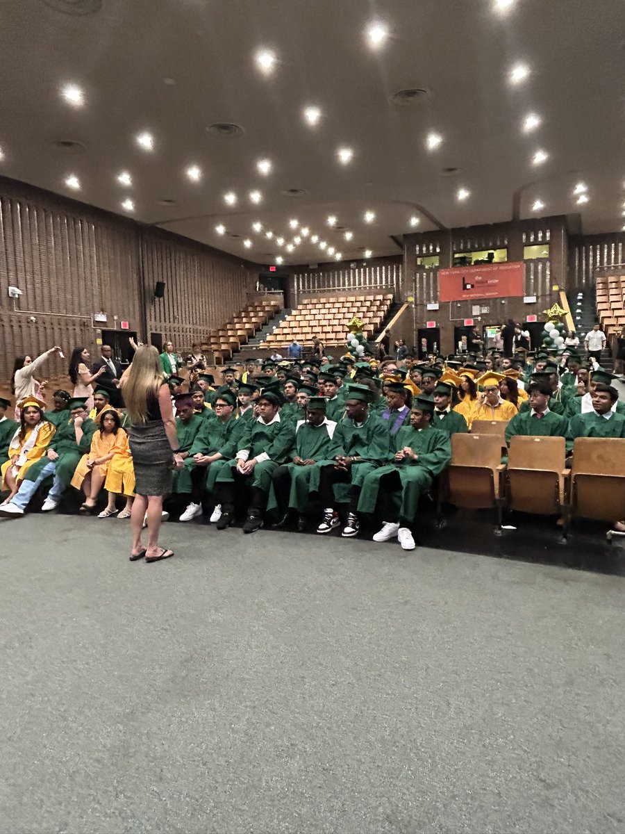 Ralph R. McKee CTE High School (@ralphrmckeecte) on Twitter photo Congratulations to our graduates about to take on the 🌍. Fly high #Seagulls ❤️ <a href="/CSD31SI/">CSD31StatenIsland</a> <a href="/DrMarionWilson/">Dr. Marion Wilson</a> Congratulations to our graduates about to take on the 🌍. Fly high #Seagulls ❤️ <a href="/CSD31SI/">CSD31StatenIsland</a> <a href="/DrMarionWilson/">Dr. Marion Wilson</a>