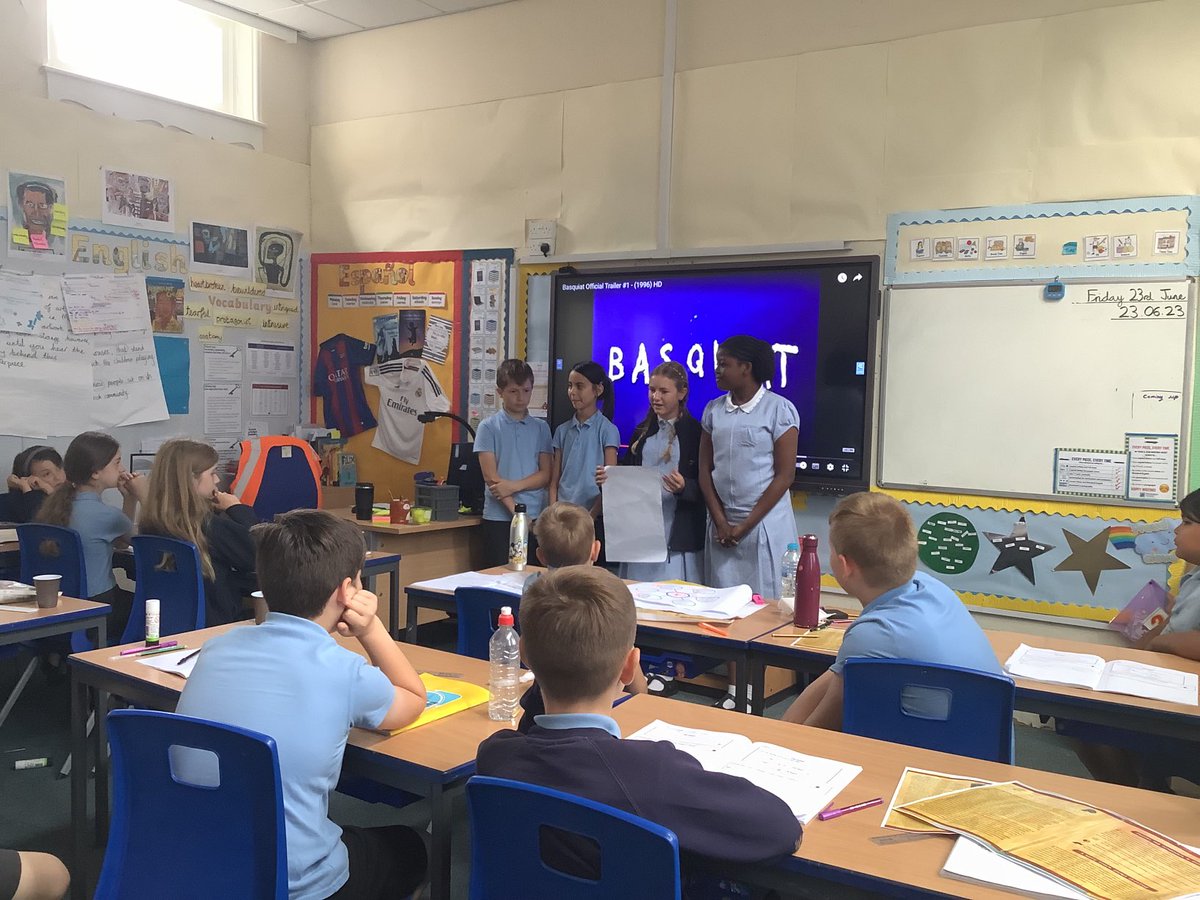 Some excellent group work from the Foxes this morning, researching Jean-Michel Basquiat and presenting to the class about an aspect of his life! 🦊🎨