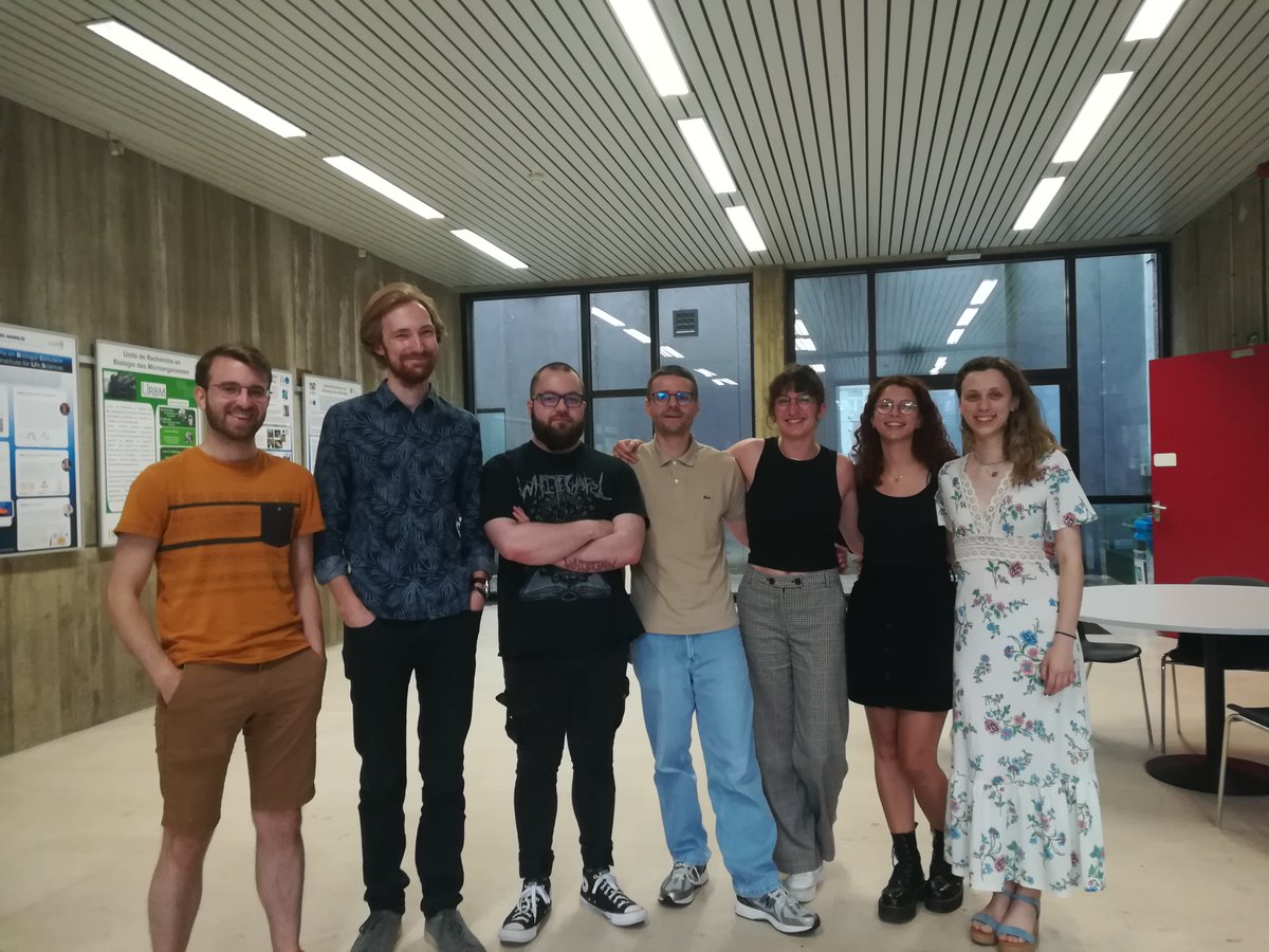 Great to welcome back our 7 students in the 2d year of the master in molecular microbiology !