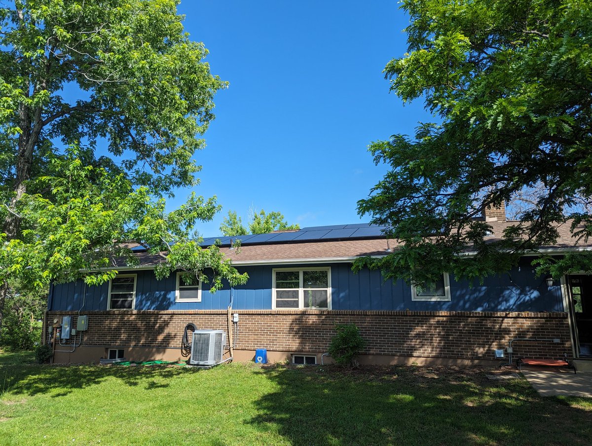Our house is now 🌞-powered!