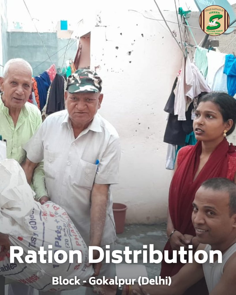 The volunteers of #DeraSachaSauda are setting an example for us all in the field of service to humanity.
Their efforts have been inspiring and motivated others also to do their part in helping those around them. Glimpses of Food Distribution among needy! #FoodBank…