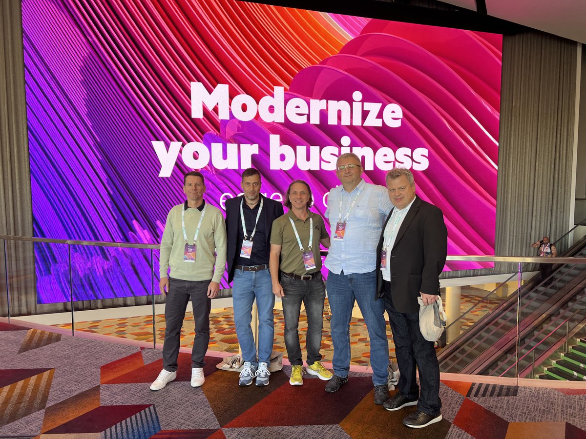 Comtrade 360 team making waves at #HPEDiscover2023! 🎲🚀

Immersing ourselves in AI, hybrid cloud, security, and sustainability.

Cheers to growth and tech innovation.

#Comtrade360 #TechTrends