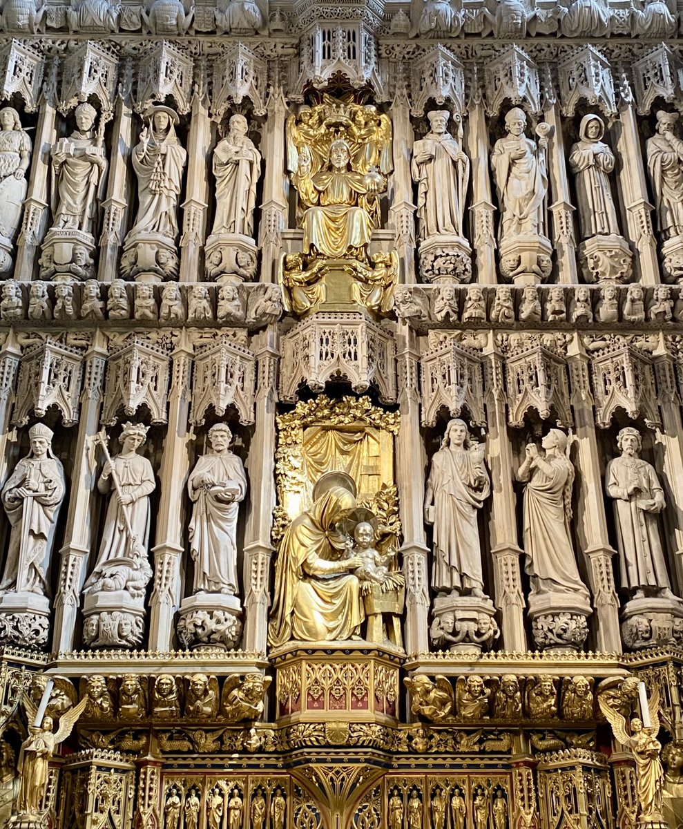 StructEngJim's tweet photo. In what seems like a never-ending quest to visit all medieval cathedrals in England (thanks ST!), I can now put a tick against Southwark… only Hereford and St Albans to go. https://t.co/29NcHPa0tI