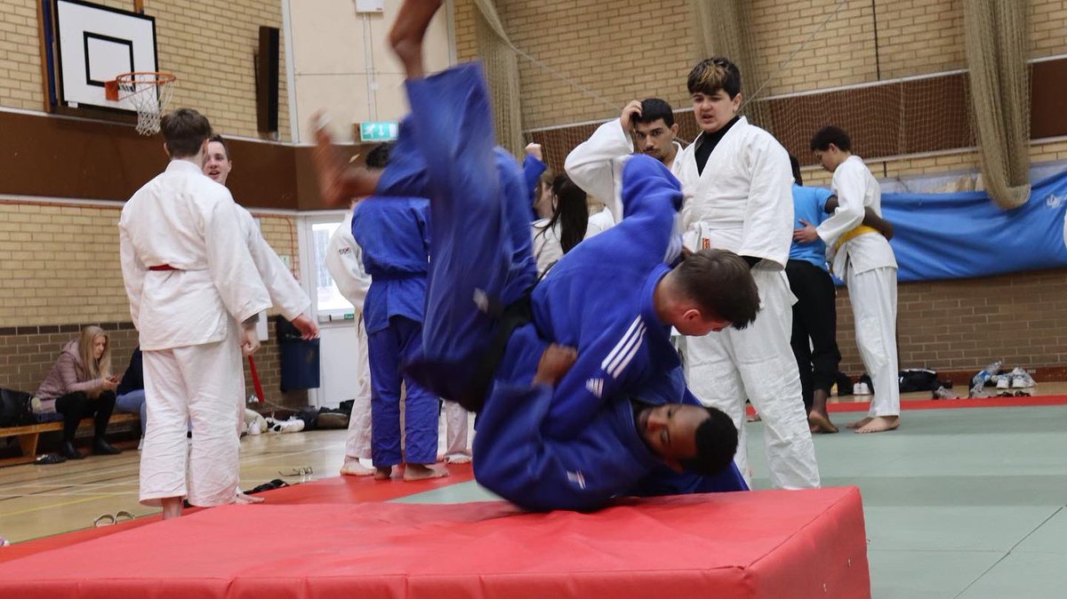 HackneyJudo's tweet image. Excited for our upcoming Summer Judo Training Camp next month 😊

All are welcome Book your place now and train with with experienced coaches and players from Hackney JC and LYG 2023 winners from All Saints Judo Academy 🏆🏆

4 hrs each day packed with fun and learning 😊

#judo