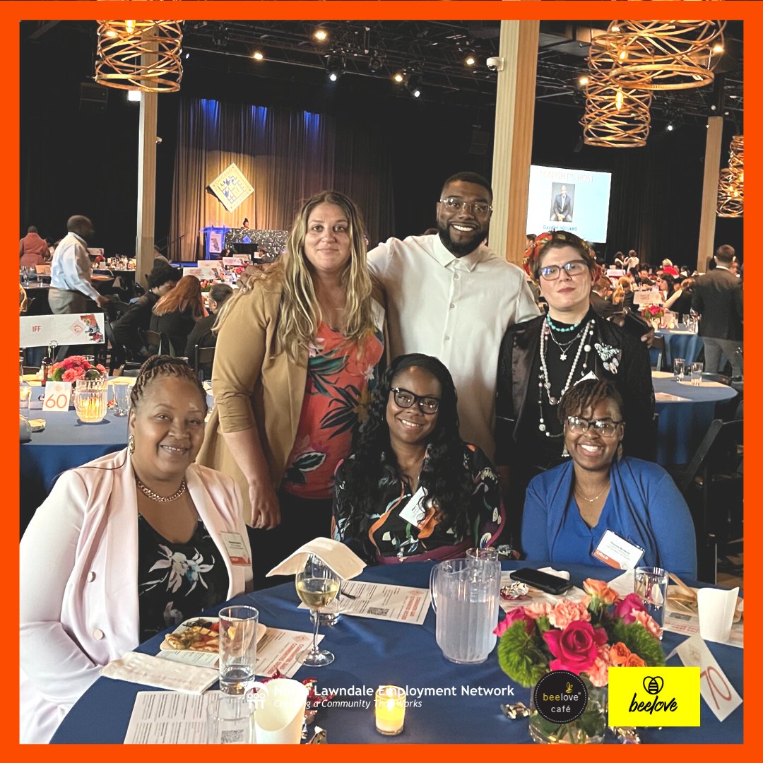 NLEN_Jobs's tweet photo. Our staff celebrated this year's winners at #CNDA29 last night!
We thank .@LISCChicago & .@driehausfdn for their continued commitment to innovative approaches to community development and design across Chicago!
#CreatingACommunityThatWorks https://t.co/GbB3RcoECO
