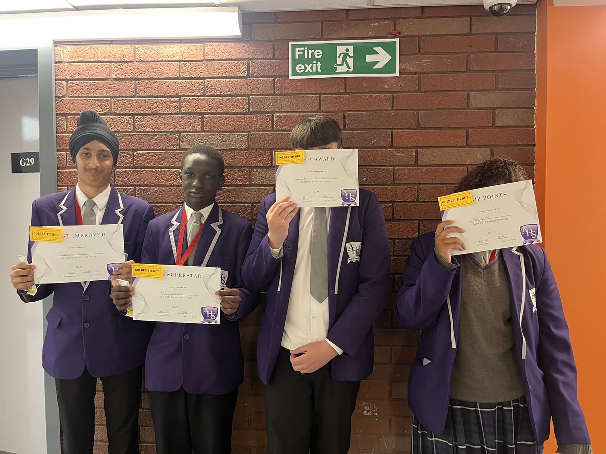 Mr Archer tweet media